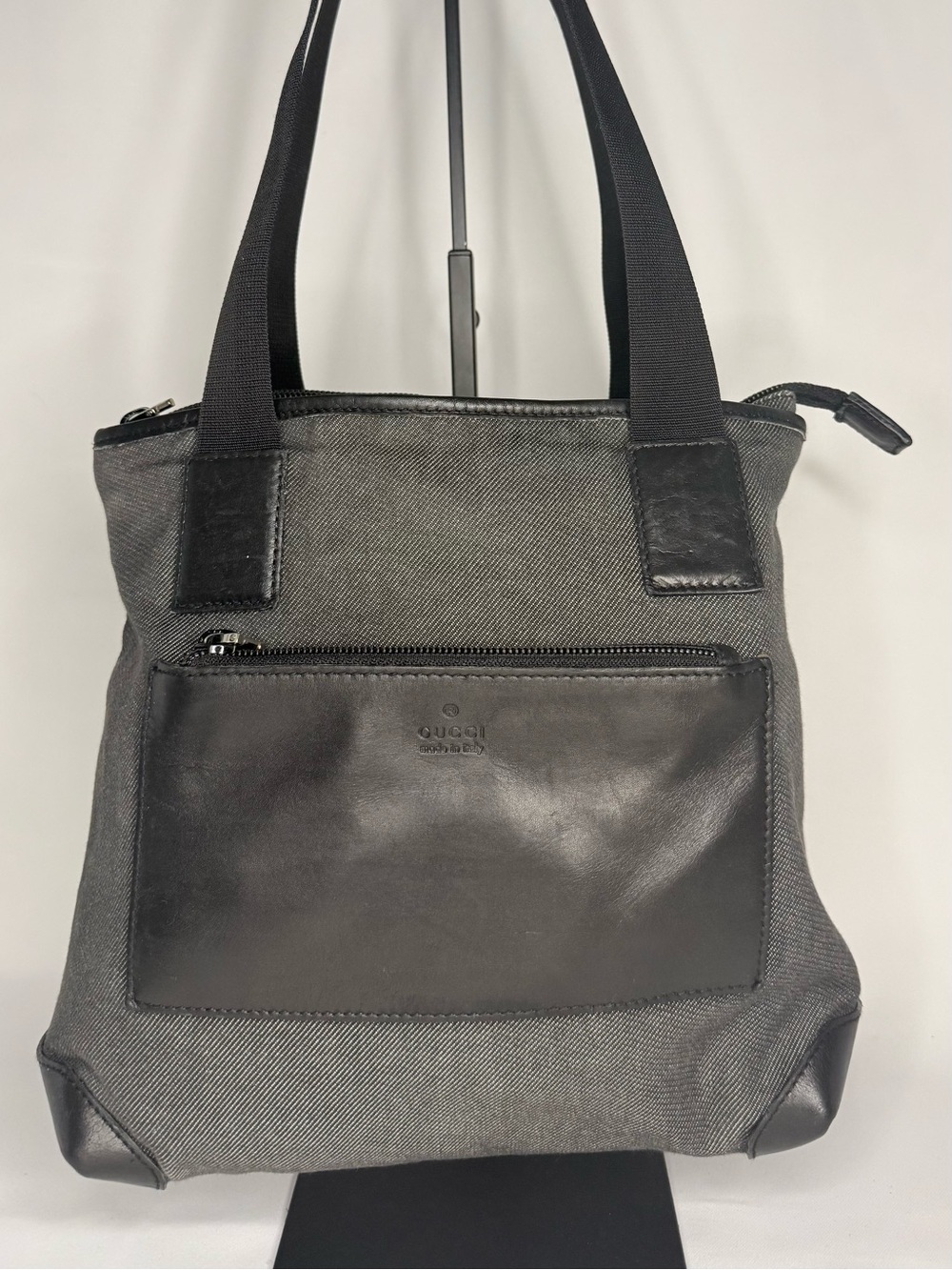 Gucci Black Leather Interior Tote with Zip Pocket